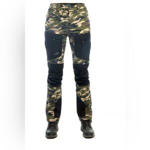 ARRAK OUTDOOR ACTIVE STRETCH PANTS LADY CAMO OLIVE (SHORT) SIZE 40 
MINIMAL WEAR